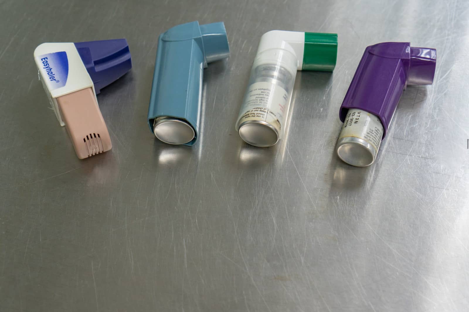 Understanding inhaler options for asthma management in the uk
