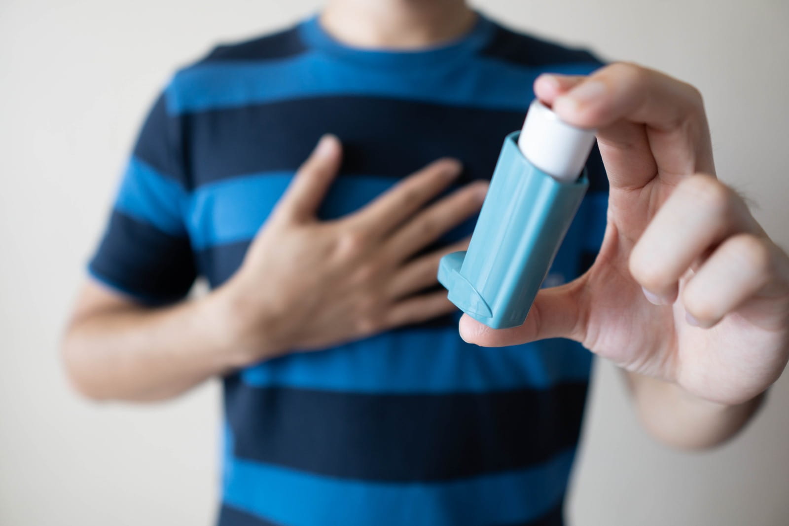 Ventolin alongside home remedies for managing asthma